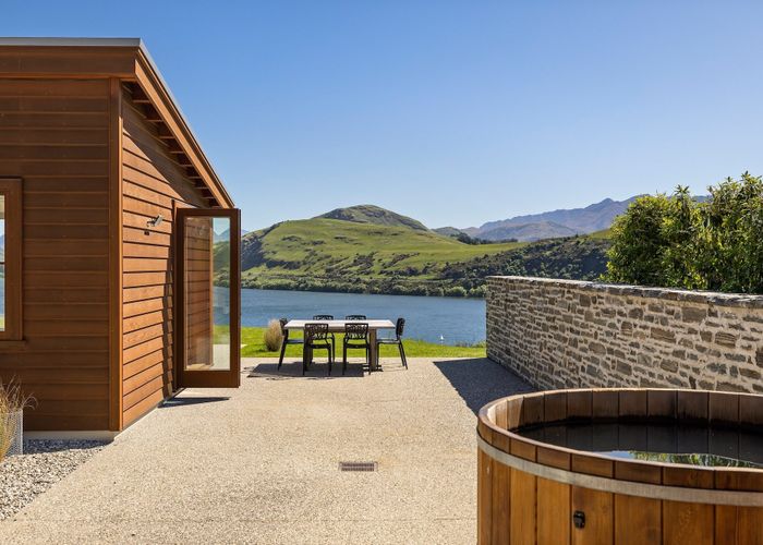  at 17 Wilding Road, Lake Hayes, Queenstown-Lakes, Otago
