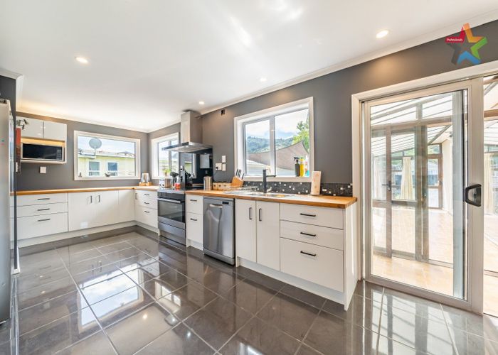  at 28 Moohan Street, Wainuiomata, Lower Hutt