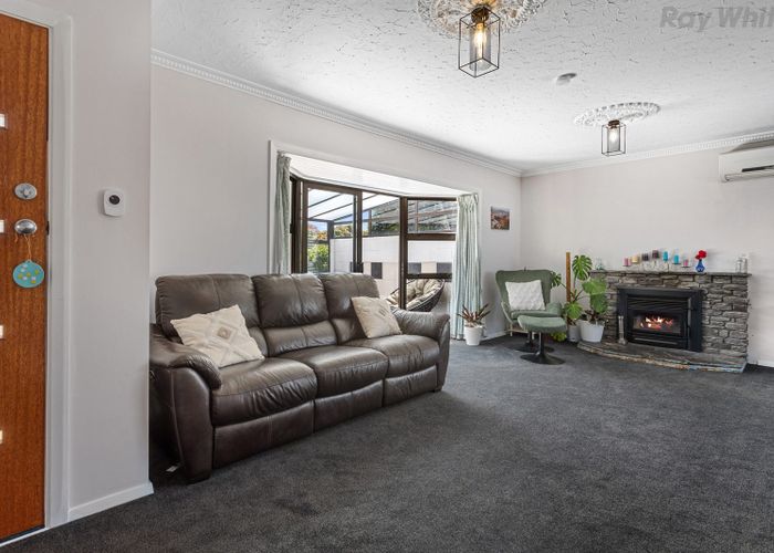  at 15 Leo Street, Bishopdale, Christchurch City, Canterbury