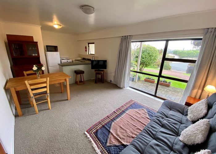  at 38 Sylvan Park Ave, Milford, North Shore City, Auckland