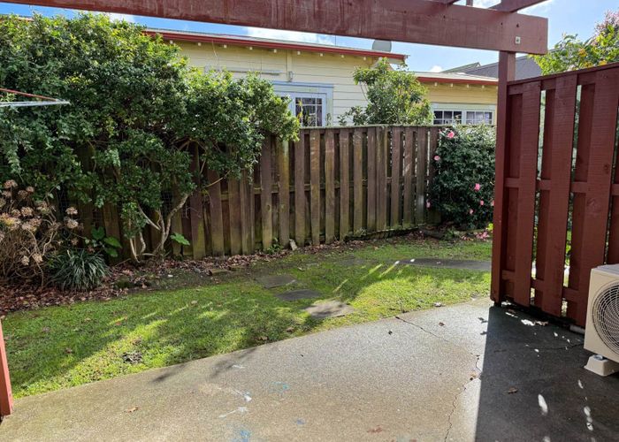  at 1/157 Bayswater Avenue, Bayswater, North Shore City, Auckland