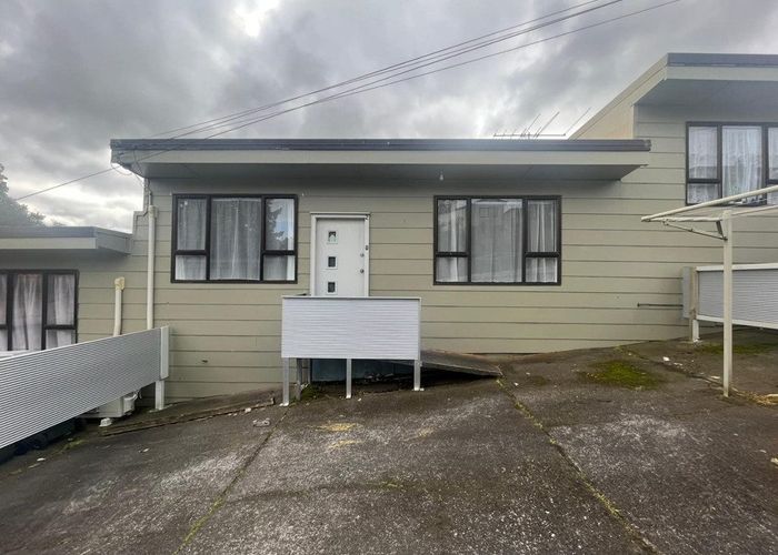  at 53 Pleasant Road, Glen Eden, Auckland