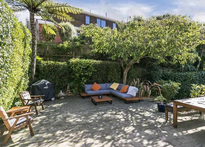  at 24 Satara Crescent, Khandallah, Wellington