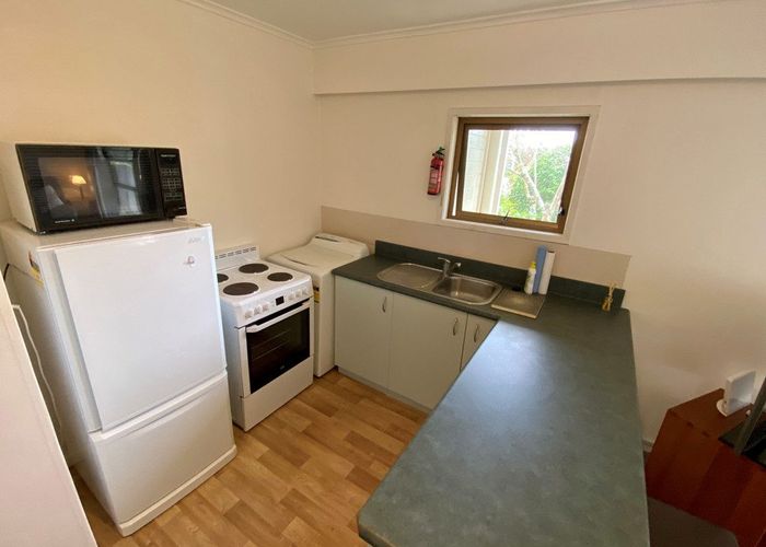  at 38 Sylvan Park Ave, Milford, North Shore City, Auckland