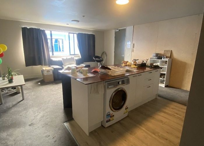  at Room 5 9/3 King Street, Mount Cook, Wellington, Wellington