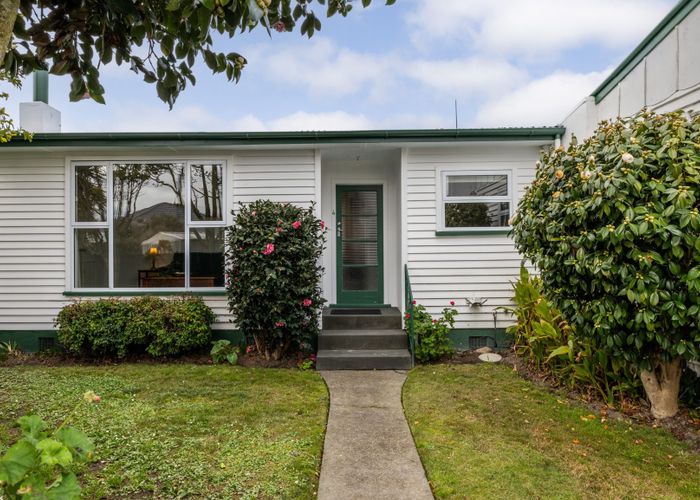  at 4/1104 Heretaunga Street East, Parkvale, Hastings