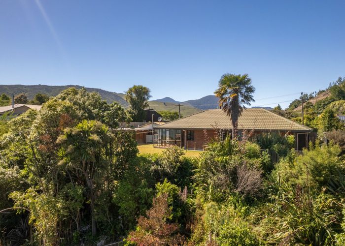  at 2 Cook Street, Havelock