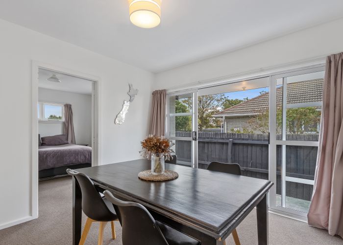  at 422 Bower Avenue, Parklands, Christchurch