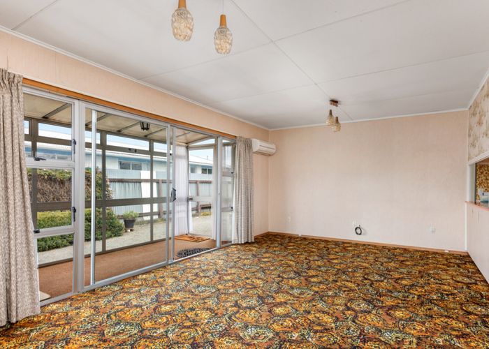  at 2/14 Glover Crescent, Blenheim