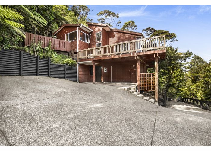  at 17 Scenic Drive, Titirangi, Auckland