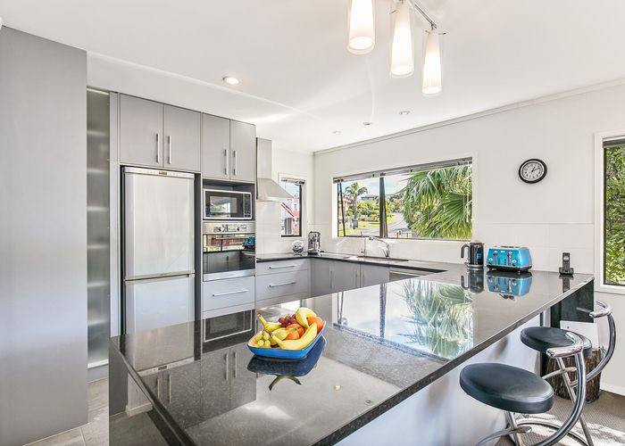  at 1 Milwaukee Place, Glendene, Auckland