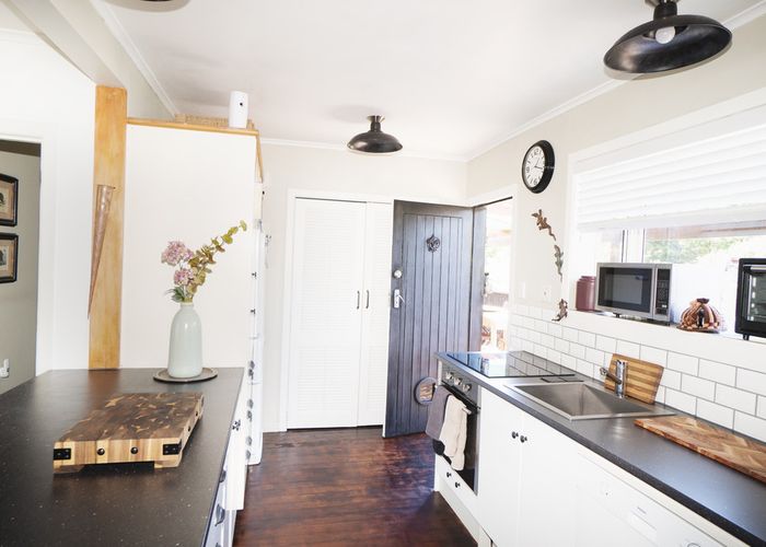  at 14 Rimu Street, Helensville, Helensville