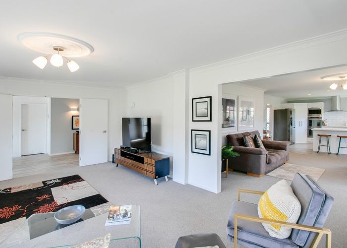 at 2 Fern Grove, Taradale, Napier