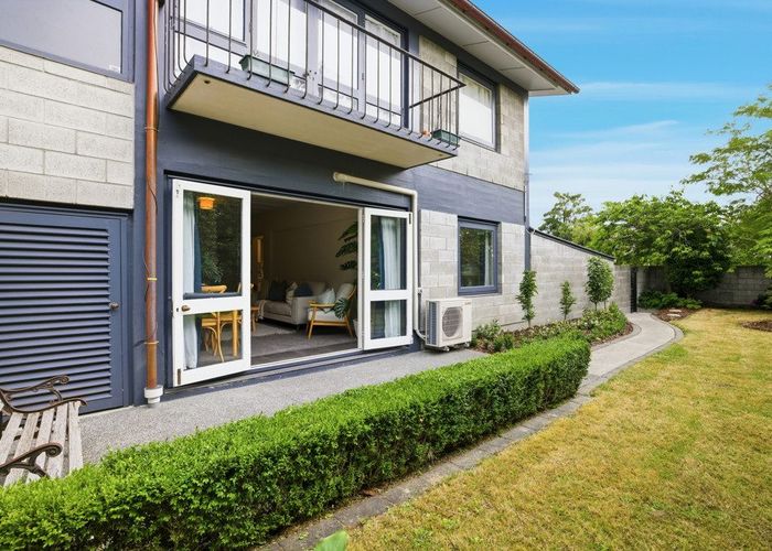  at 1/158 Papanui Road, Merivale, Christchurch City, Canterbury