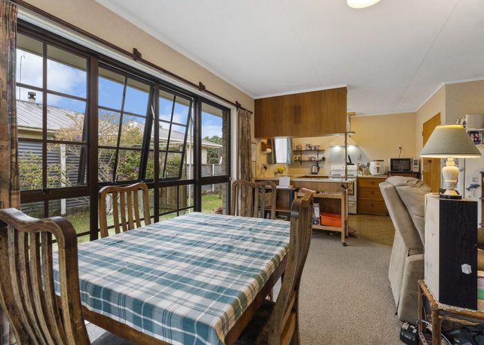  at 81 Norfolk Crescent, Otaki Beach, Otaki