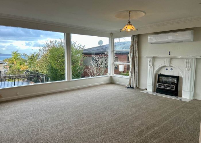  at 129 East Coast Road, Castor Bay, North Shore City, Auckland