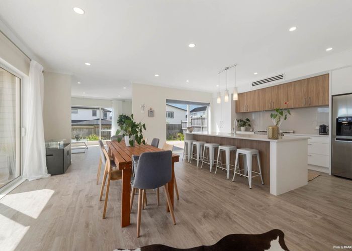  at 8 Hua Lane, Silverdale, Rodney, Auckland