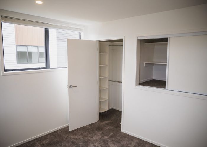  at 216 Rosebank Road, Avondale, Auckland City, Auckland