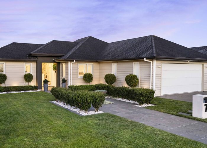  at 7 Brumbie Way, Karaka, Papakura