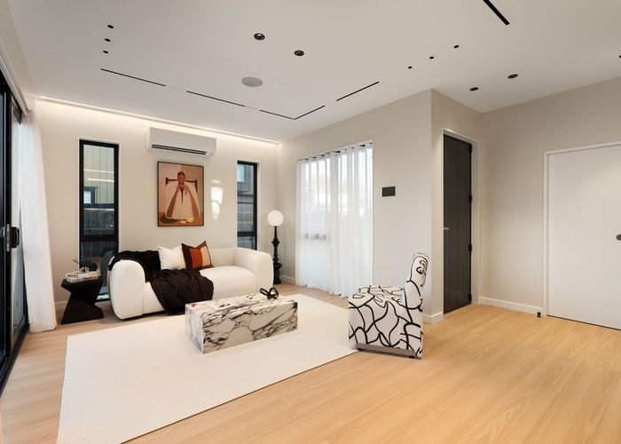  at 2C Knights Close, Rothesay Bay, North Shore City, Auckland