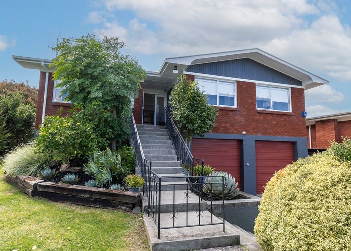 For sale 6 Bernard Street, Chedworth Park, Hamilton, Waikato homes
