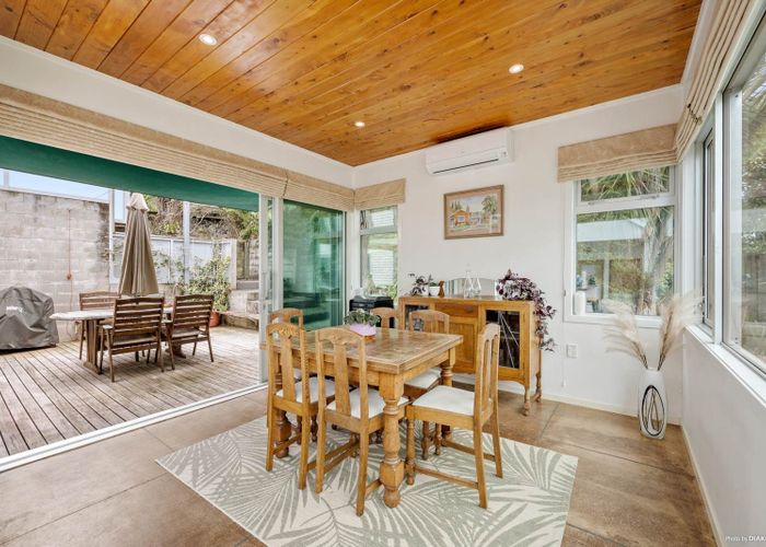  at 135 West Harbour Drive, West Harbour, Auckland