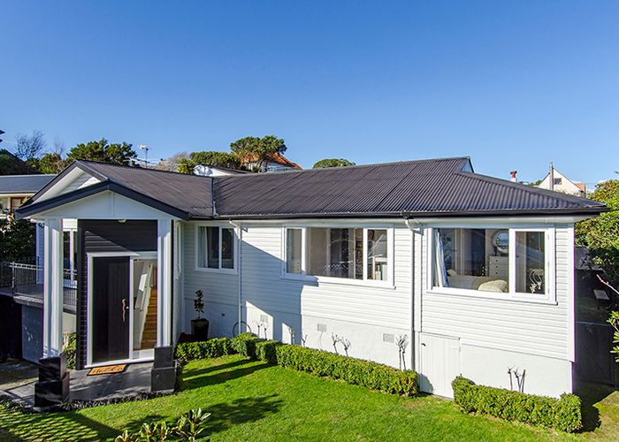  at 37A EVEREST ST, KHANDALLAH, WELLINGTON