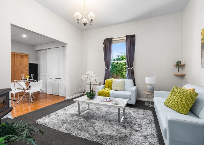  at 10 Wildberry Street, Woolston, Christchurch City, Canterbury