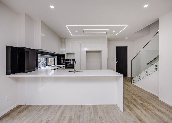  at 84 Kirkbride Road, Mangere, Manukau City, Auckland