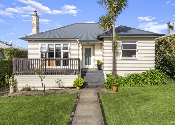  at 24 Huntingtree Avenue, Sandringham, Auckland