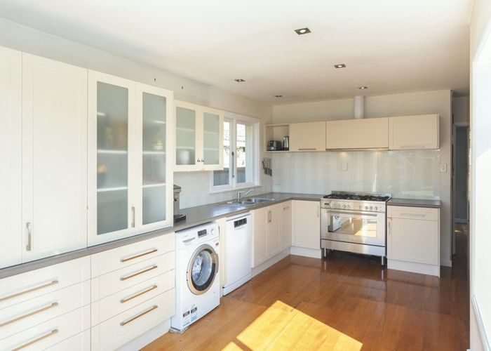  at 352 Greers Road, Bishopdale, Christchurch