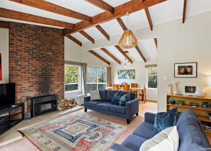  at 77 Willerton Avenue, New Lynn, Waitakere City, Auckland