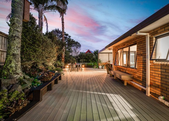  at 36 Rhinevale Close, Henderson, Auckland