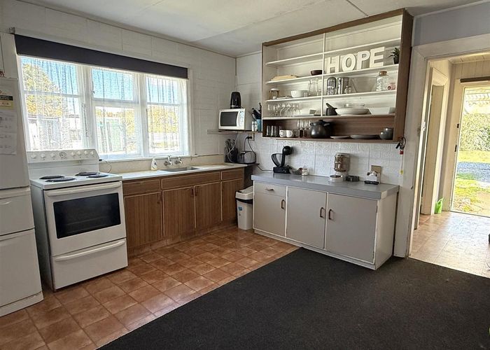  at 48 Oxford Street, Taylorville, Greymouth