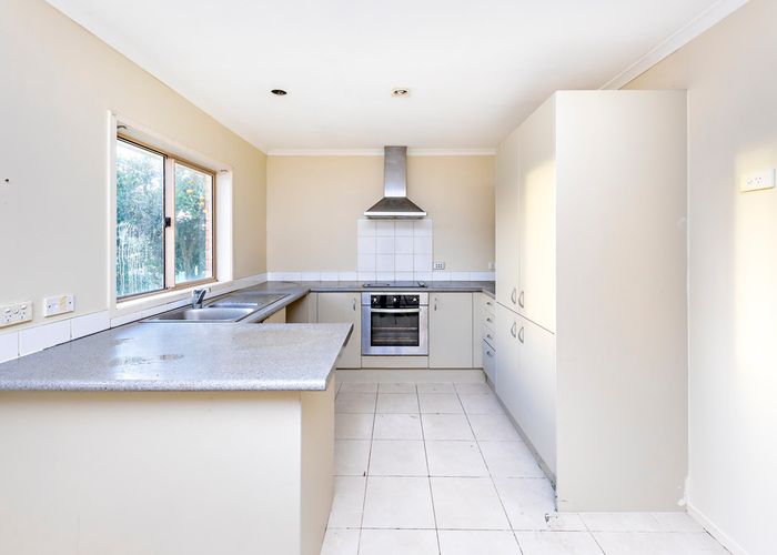  at 72 Friesian Drive, Mangere, Auckland