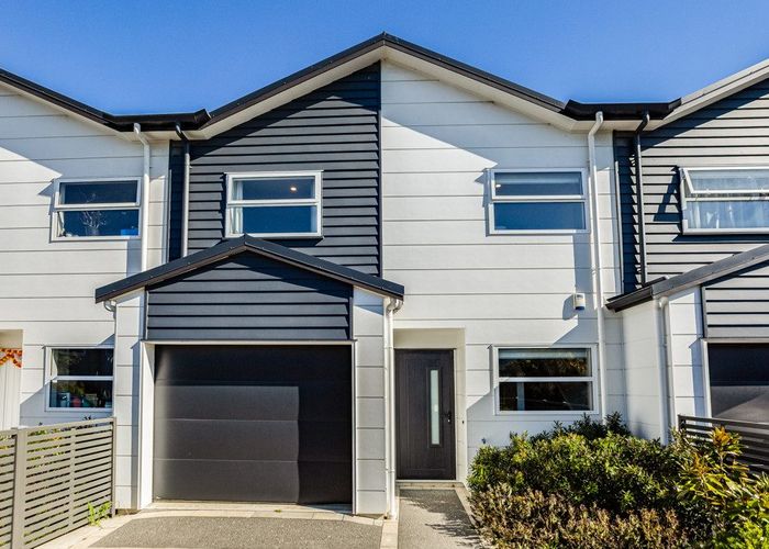  at 15 Kamana Way, Kenepuru, Porirua, Wellington