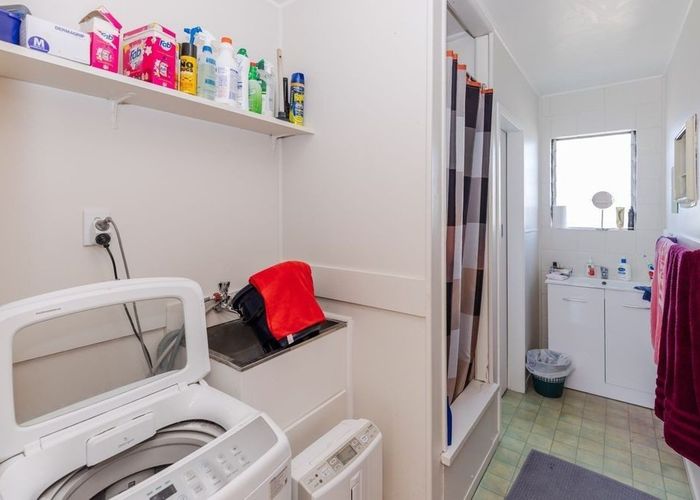  at 5/2 Coates Street, Hamilton East, Hamilton