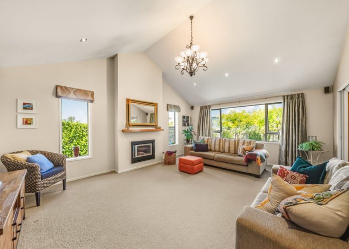 at 13 Marua Palm Grove, Timberlea, Upper Hutt, Wellington