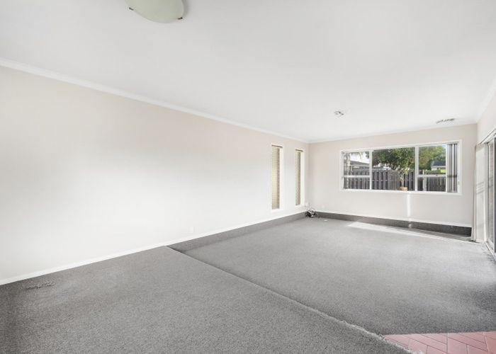 at 1/35 Vivian Wilson Drive, Eastern Beach, Auckland