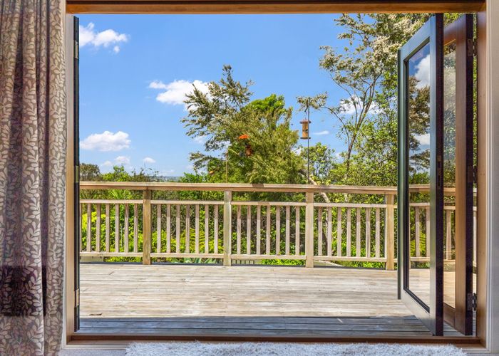  at 10 Sunhill Road, Sunnyvale, Waitakere City, Auckland