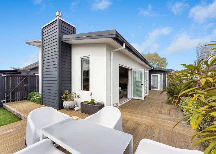  at 22 Serenity Crescent, Kelvin Grove, Palmerston North