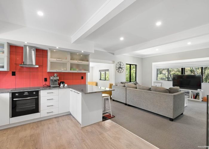  at 3/56 Easton Park Parade, Glenfield, Auckland