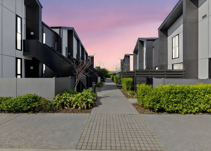  at 4/6 Waverley Street, Sydenham, Christchurch