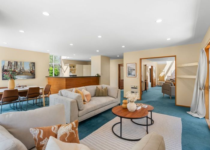  at 11 Brockhall Lane, Avonhead, Christchurch City, Canterbury