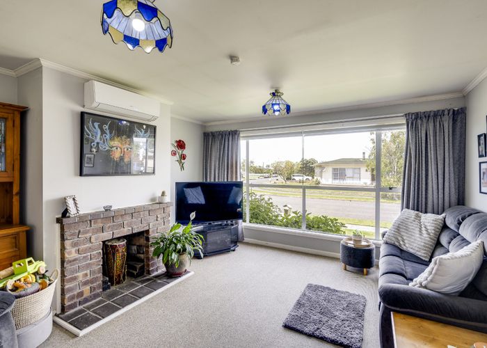  at 32 Skerrett Crescent, Tamatea, Napier