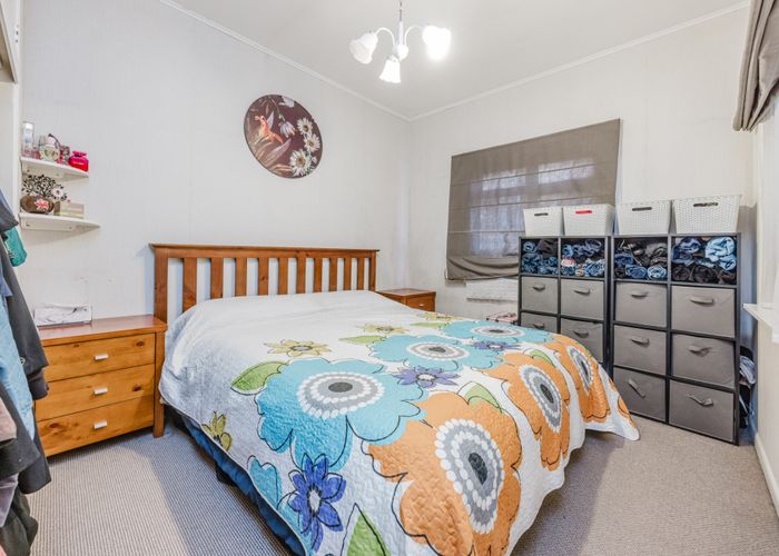  at 35 Victoria Road, Papatoetoe, Manukau City, Auckland