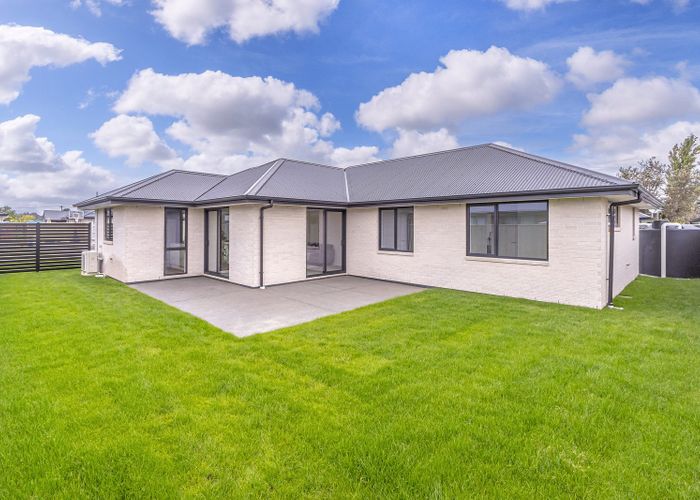  at 7 Freeville Place, New Brighton, Christchurch City, Canterbury