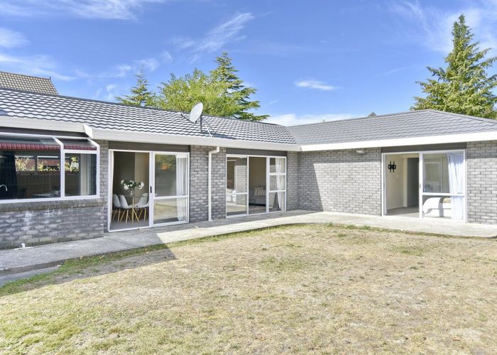  at 142 Royal Park Drive, Parklands, Christchurch