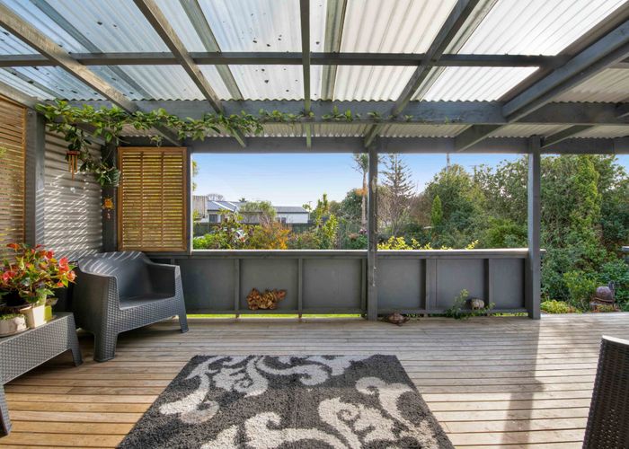  at 6 Parakai Avenue, Parakai, Helensville