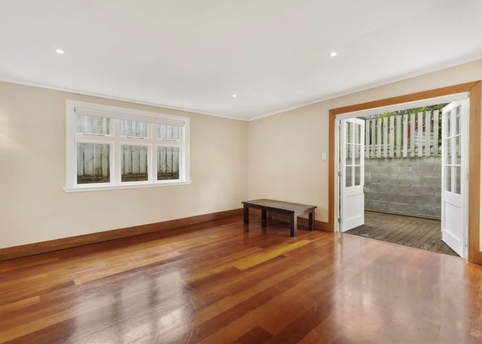  at 12 Darlington Terrace, Miramar, Wellington
